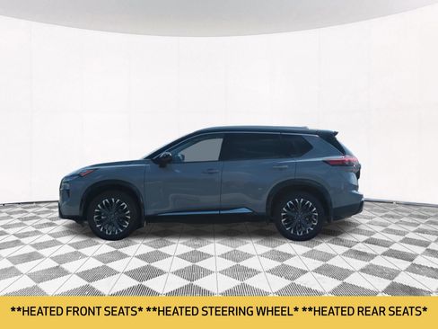 Used 2024 Nissan Rogue Platinum w/ Platinum Premium Package image 2