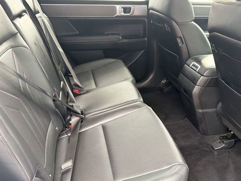 Used 2025 Hyundai Santa Fe SEL image 25