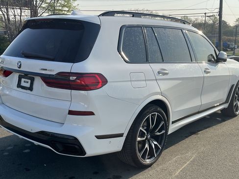 Used 2021 BMW X7 xDrive40i w/ M Sport Package image 9
