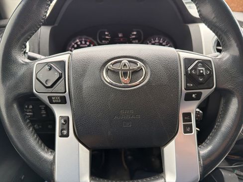 Used 2018 Toyota Tundra Platinum image 11