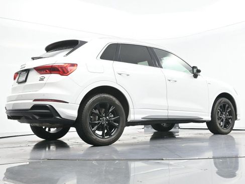 Used 2021 Audi Q3 2.0T Premium w/ Convenience Package AWD/4WD image 39