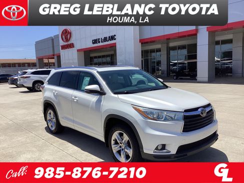 Used 2014 Toyota Highlander Limited Platinum AWD/4WD image 1