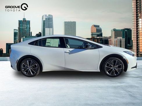 New 2026 Toyota Prius Limited image 33