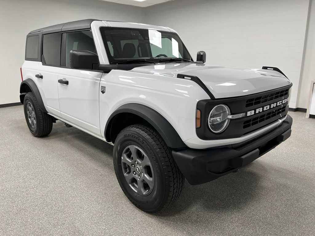 Used 2025 Ford Bronco Big Bend AWD/4WD image 2