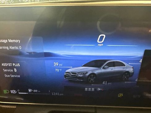 Used 2023 Mercedes-Benz C 300 4MATIC Sedan image 14