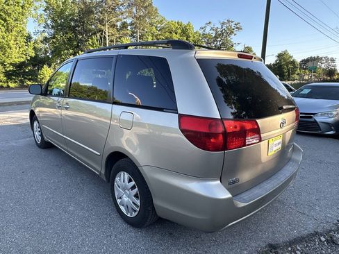 Used 2004 Toyota Sienna LE FWD image 7