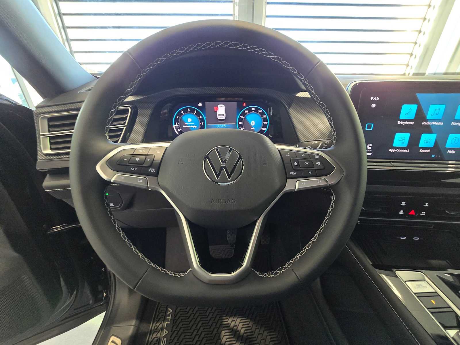 New 2025 Volkswagen Atlas Cross Sport SEL AWD/4WD image 27