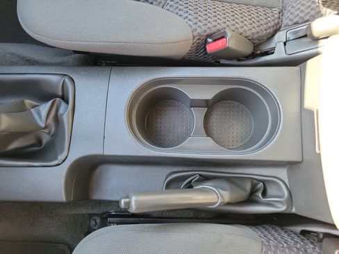 Used 2012 Nissan Frontier SV w/ SV Premium Utility Pkg image 15