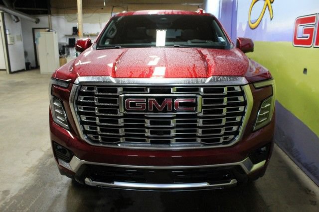 New 2026 GMC Yukon Denali AWD/4WD image 3