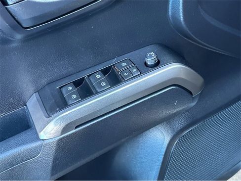 Used 2021 Toyota Tacoma SR5 image 38