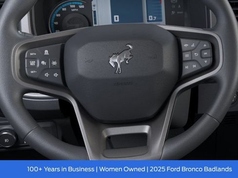 New 2025 Ford Bronco Badlands image 16