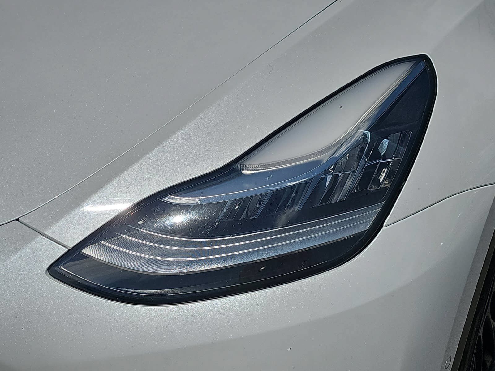 Used 2021 Tesla Model Y Long Range AWD/4WD image 28