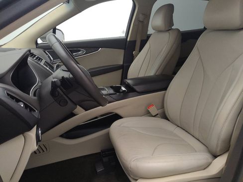 Used 2017 Lincoln MKX Reserve w/ Lincoln MKX Climate Package FWD image 17