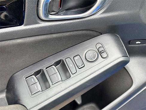 Used 2023 Honda Civic EX image 17