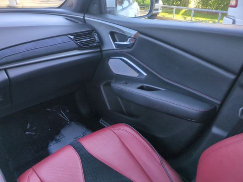 Used 2019 Acura RDX A-Spec image 18