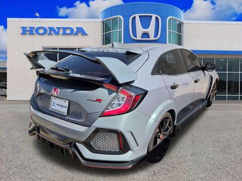 Used 2019 Honda Civic Type R image 2