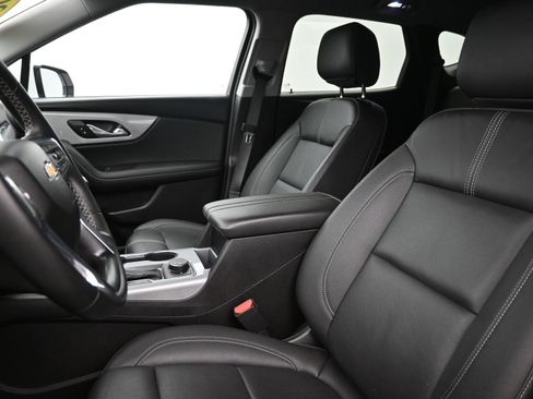 Used 2023 Chevrolet Blazer LT image 11