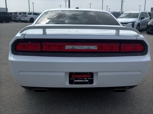 Used 2012 Dodge Challenger R/T Plus RWD image 7