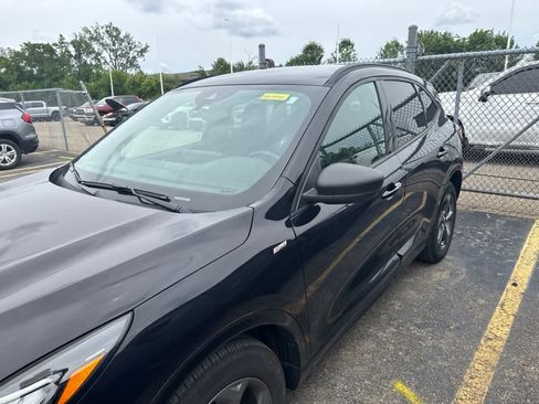 Used 2024 Ford Escape ST-Line w/ Tech Pack #1 AWD/4WD image 27