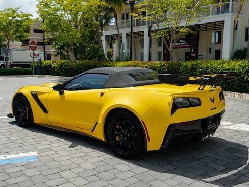 Used 2019 Chevrolet Corvette ZR1 RWD image 56