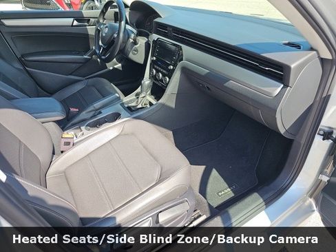 Used 2020 Volkswagen Passat 2.0T SE image 32