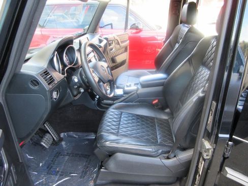 Used 2015 Mercedes-Benz G 63 AMG 4MATIC image 7