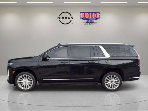 Used 2021 Cadillac Escalade ESV Premium Luxury AWD/4WD image 5