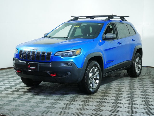Used 2020 Jeep Cherokee Trailhawk w/ Comfort/Convenience Group AWD/4WD image 3