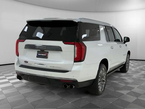 Used 2023 GMC Yukon XL Denali Ultimate AWD/4WD image 3