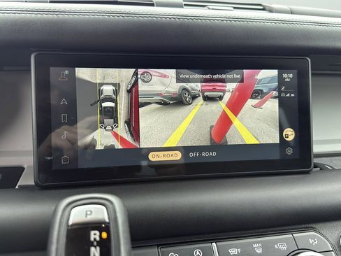 Used 2020 Land Rover Defender 110 First Edition image 18