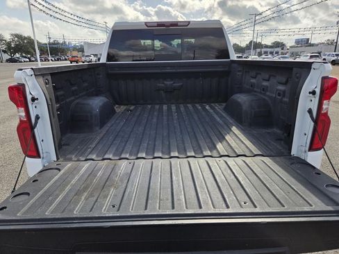 Certified 2025 Chevrolet Silverado 1500 ZR2 AWD/4WD image 12