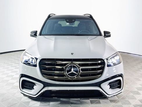 New 2026 Mercedes-Benz GLS 450 4MATIC image 2