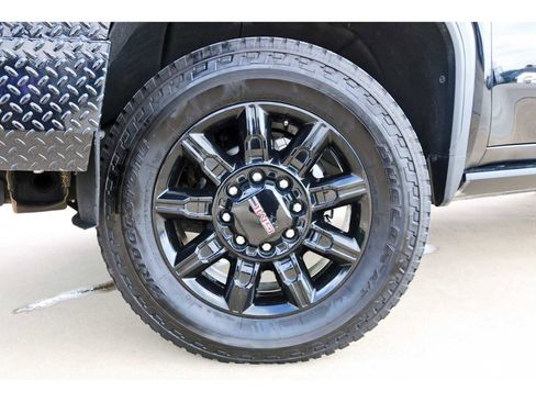 Used 2024 GMC Sierra 2500 AT4 w/ AT4 Premium Plus Package AWD/4WD image 28