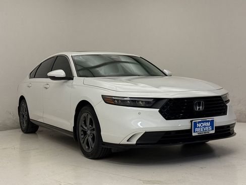 Certified 2024 Honda Accord EX-L image 4