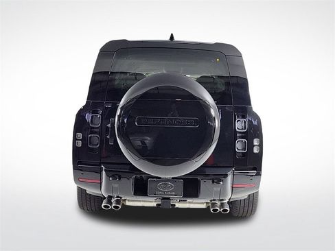 New 2025 Land Rover Defender 130 V8 AWD/4WD image 4
