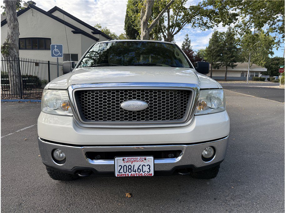 Used 2007 Ford F150 Lariat AWD/4WD image 2