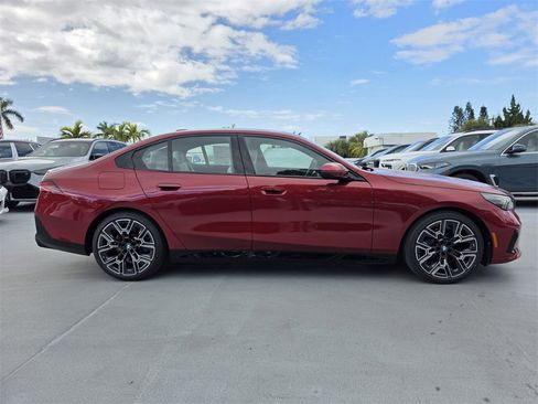 New 2026 BMW 530i 530i w/ M Sport Package image 3