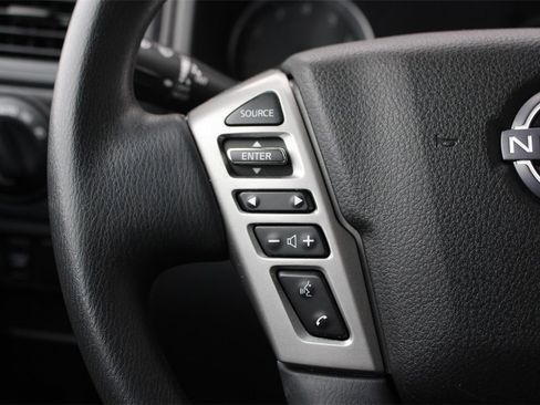 Used 2023 Nissan Titan S w/ S Utility Package image 17