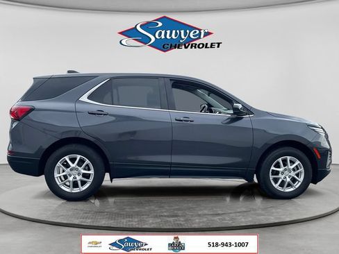 Used 2022 Chevrolet Equinox LT AWD/4WD image 6