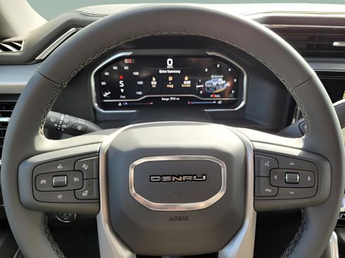 New 2025 GMC Sierra 2500 Denali w/ Technology Package image 32