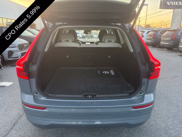 Certified 2023 Volvo XC60 B5 Core w/ Climate Package AWD/4WD image 13