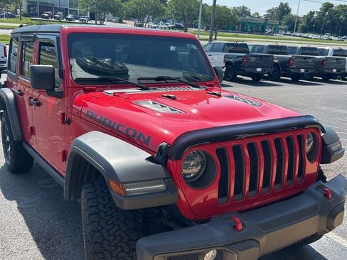 Used 2021 Jeep Wrangler Unlimited Rubicon w/ LED Lighting Group AWD/4WD image 10