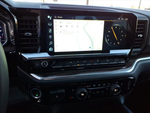 Used 2025 Chevrolet Silverado 1500 LT Trail Boss w/ Convenience Package II image 21