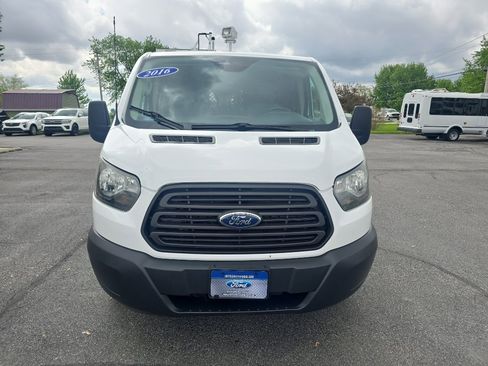 Used 2016 Ford Transit 250 130 Low Roof RWD image 3