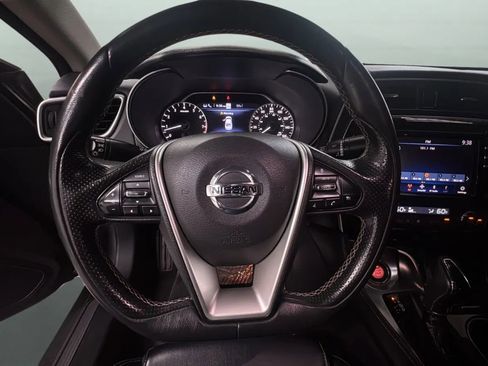 Used 2021 Nissan Maxima 3.5 SV w/ Floor Mat Group FWD image 9