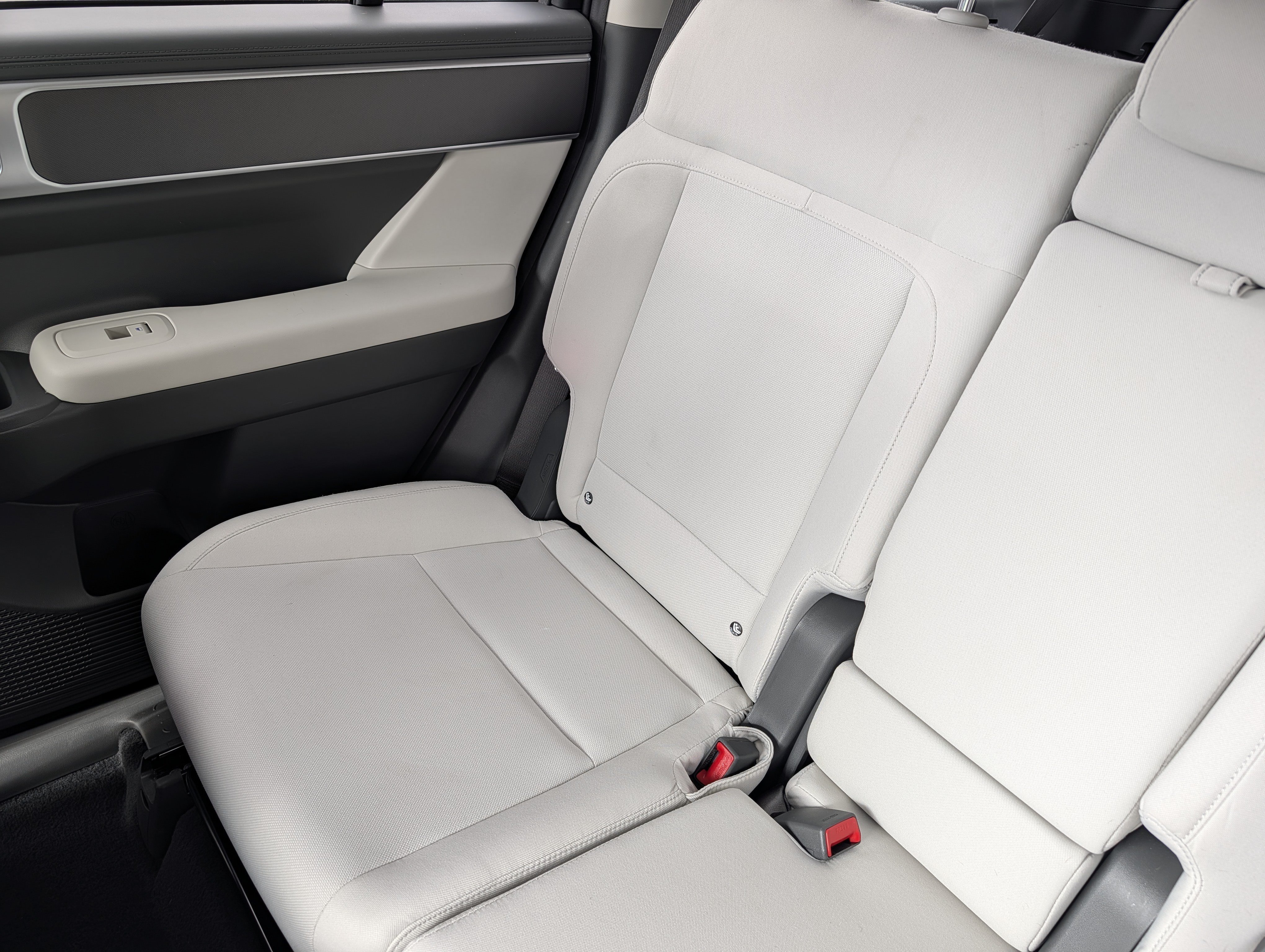 Certified 2026 Hyundai Santa Fe SE AWD/4WD image 15