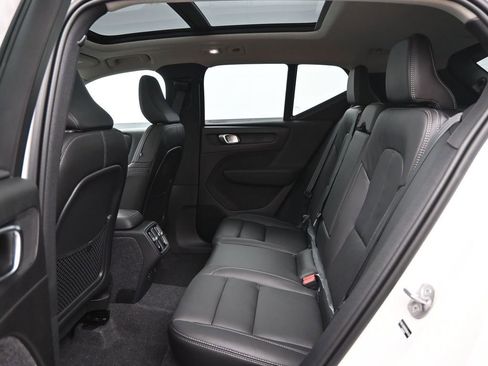 New 2025 Volvo XC40 B5 Plus w/ Protection Package Premier image 24