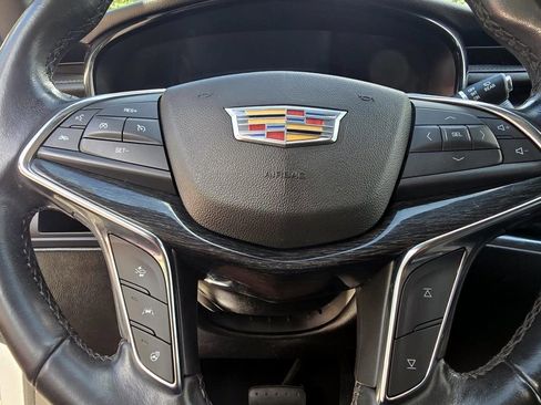 Used 2020 Cadillac XT5 Premium Luxury FWD image 31