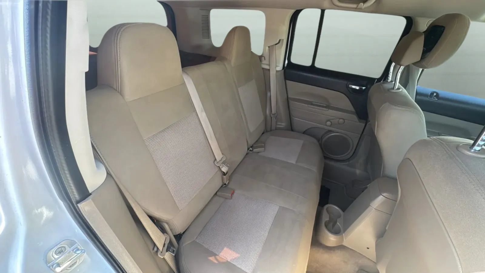 Used 2017 Jeep Patriot Sport FWD image 25