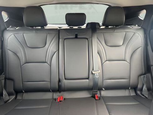 Used 2025 Ford Mustang Mach-E Premium image 12